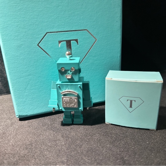 Tiffany’s Robot Car Deodoriser - Picture 4 of 6
